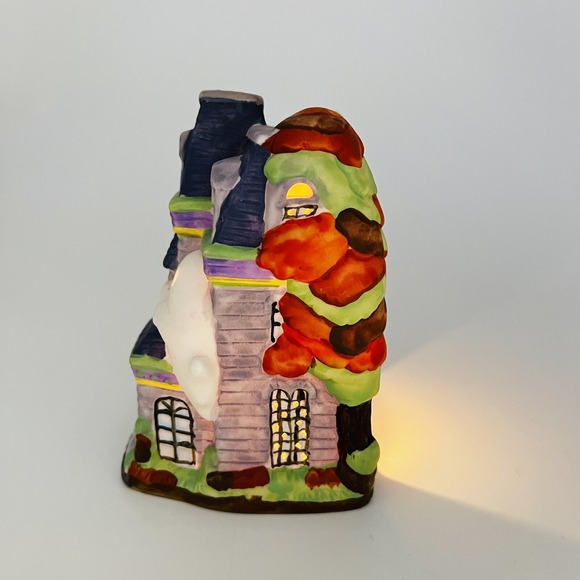 Hanna Barbera Scooby Doo Ceramic Haunted House Tea Light Candle Holder Halloween